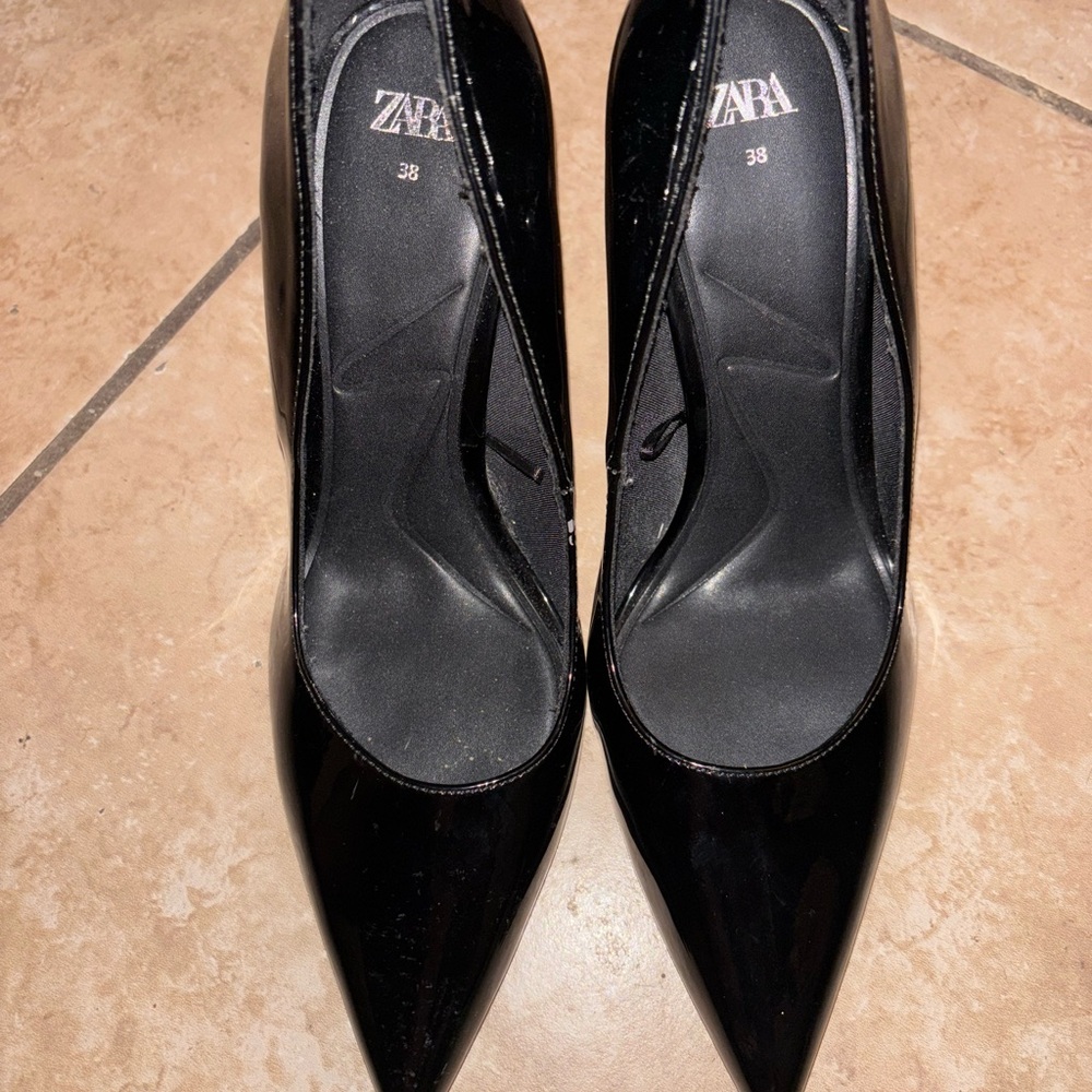 Zara Women's Sleek Black Heels